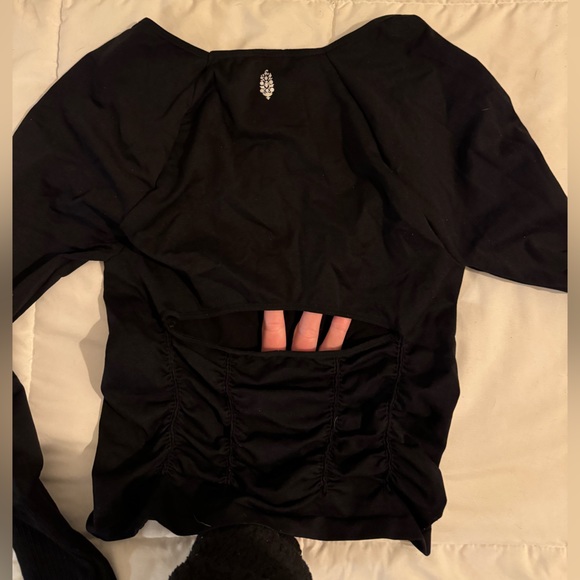 NWOT Free People Movement Good Karma Ruched Long sleeve Layer - Picture 3 of 4